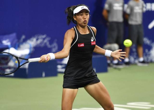 然而到了曼 然而到了曼