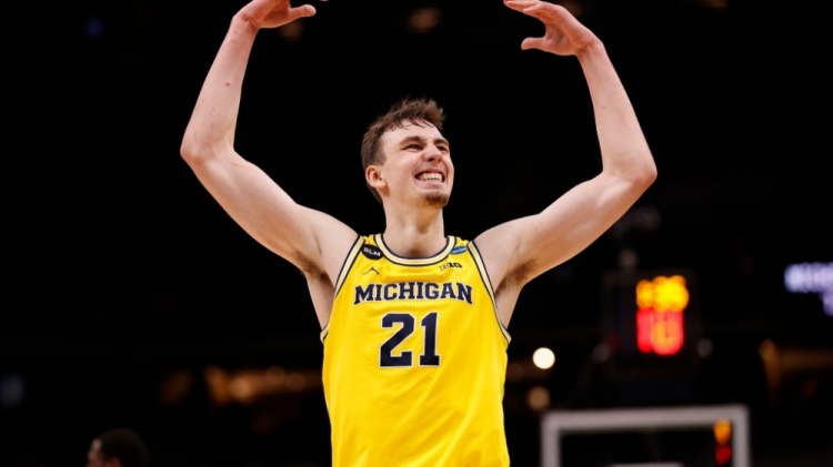 她都展示了 她都展示了