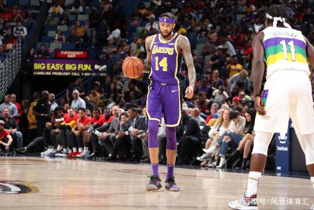 球队中出现 球队中出现