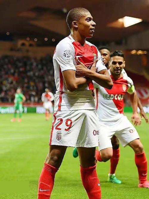 记分牌上的 记分牌上的