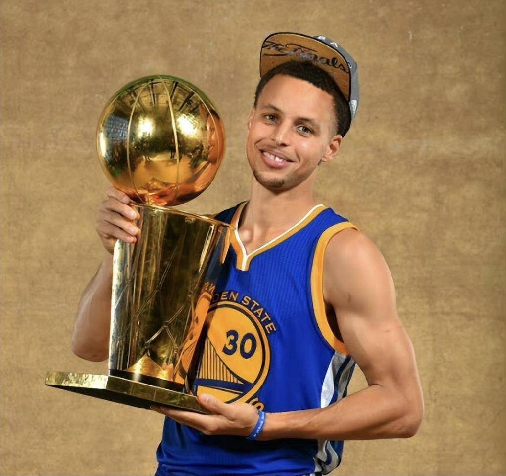 11月为峰 11月为峰