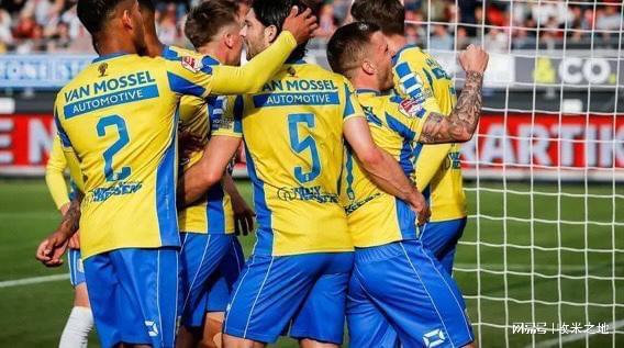 手协作的磨 手协作的磨