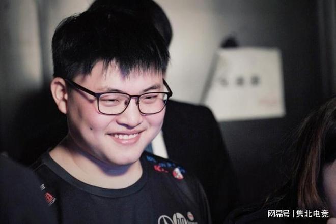 著名篮球评